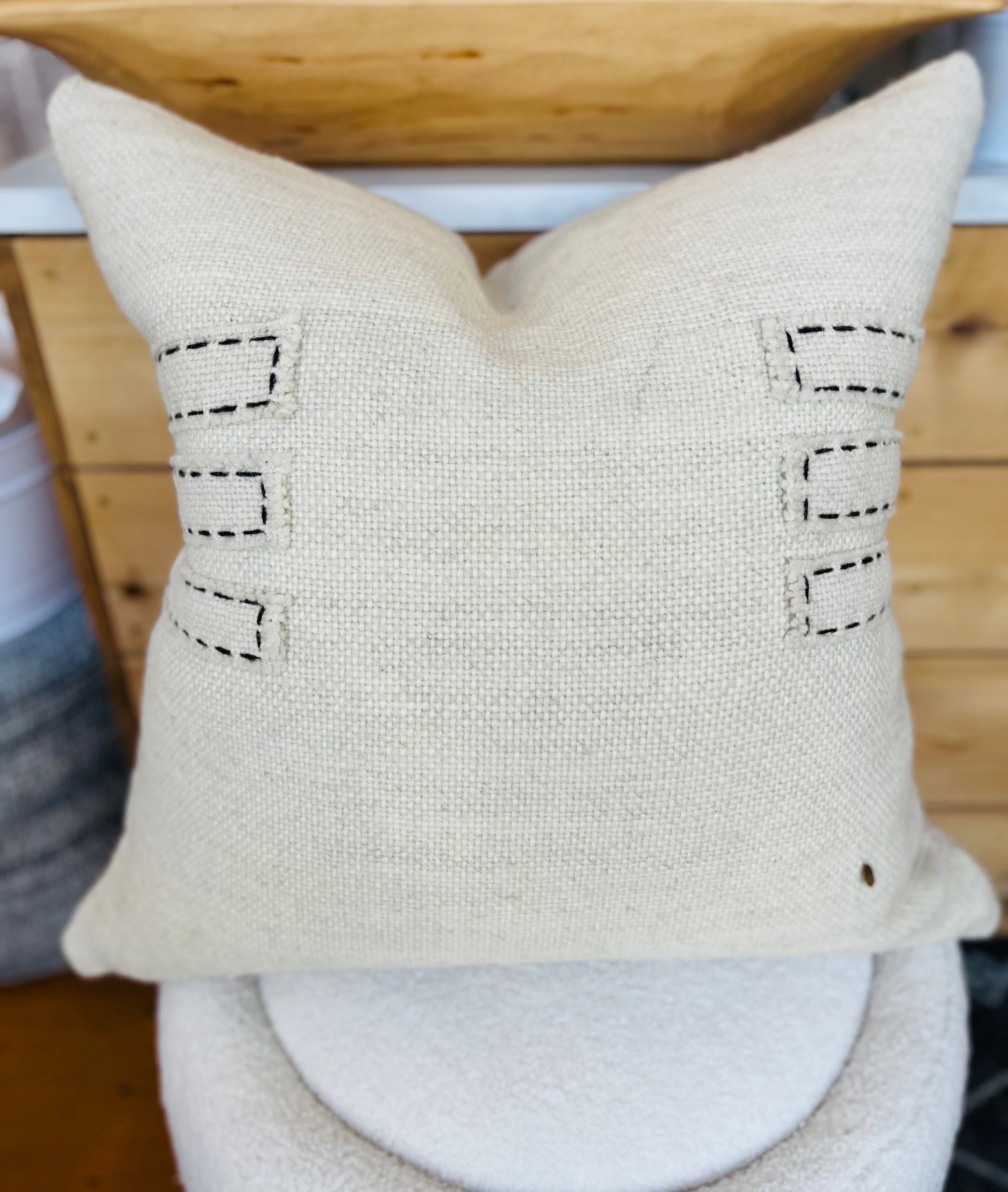 Makun Straps Pillow