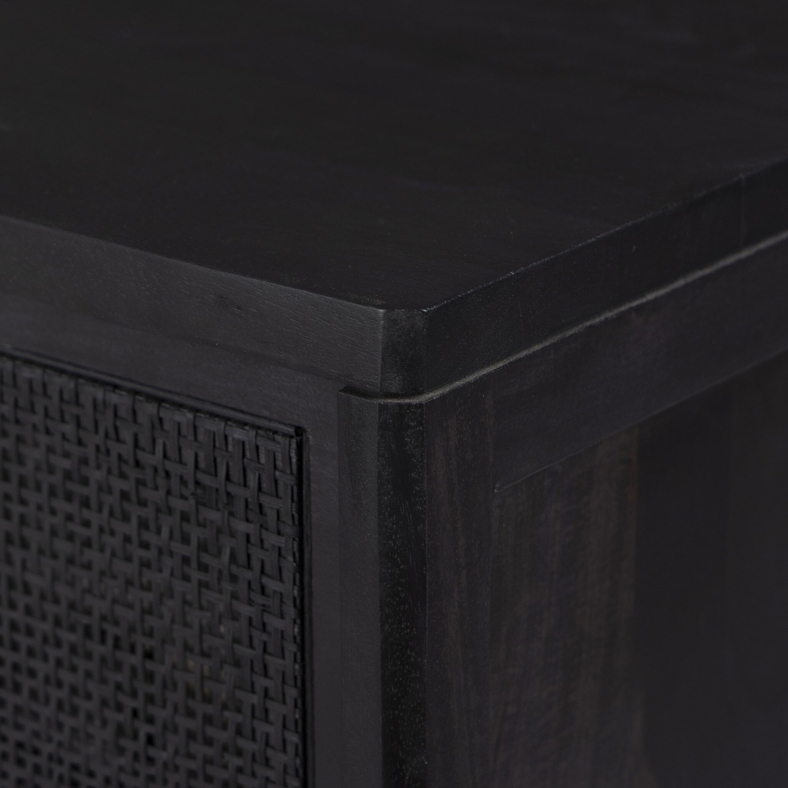 Tuthill 9-Drawer Dresser