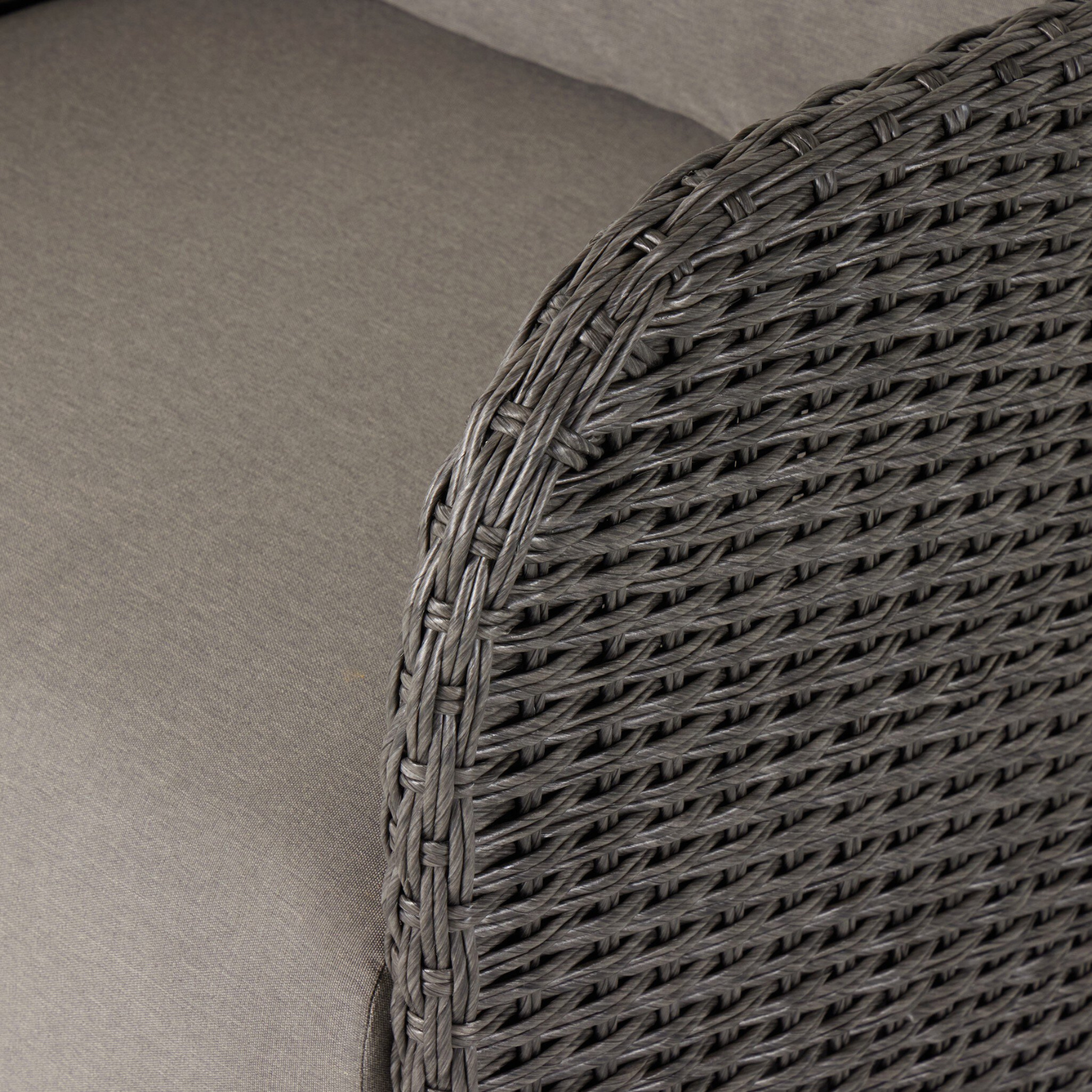 Gann Outdoor Swivel Chair